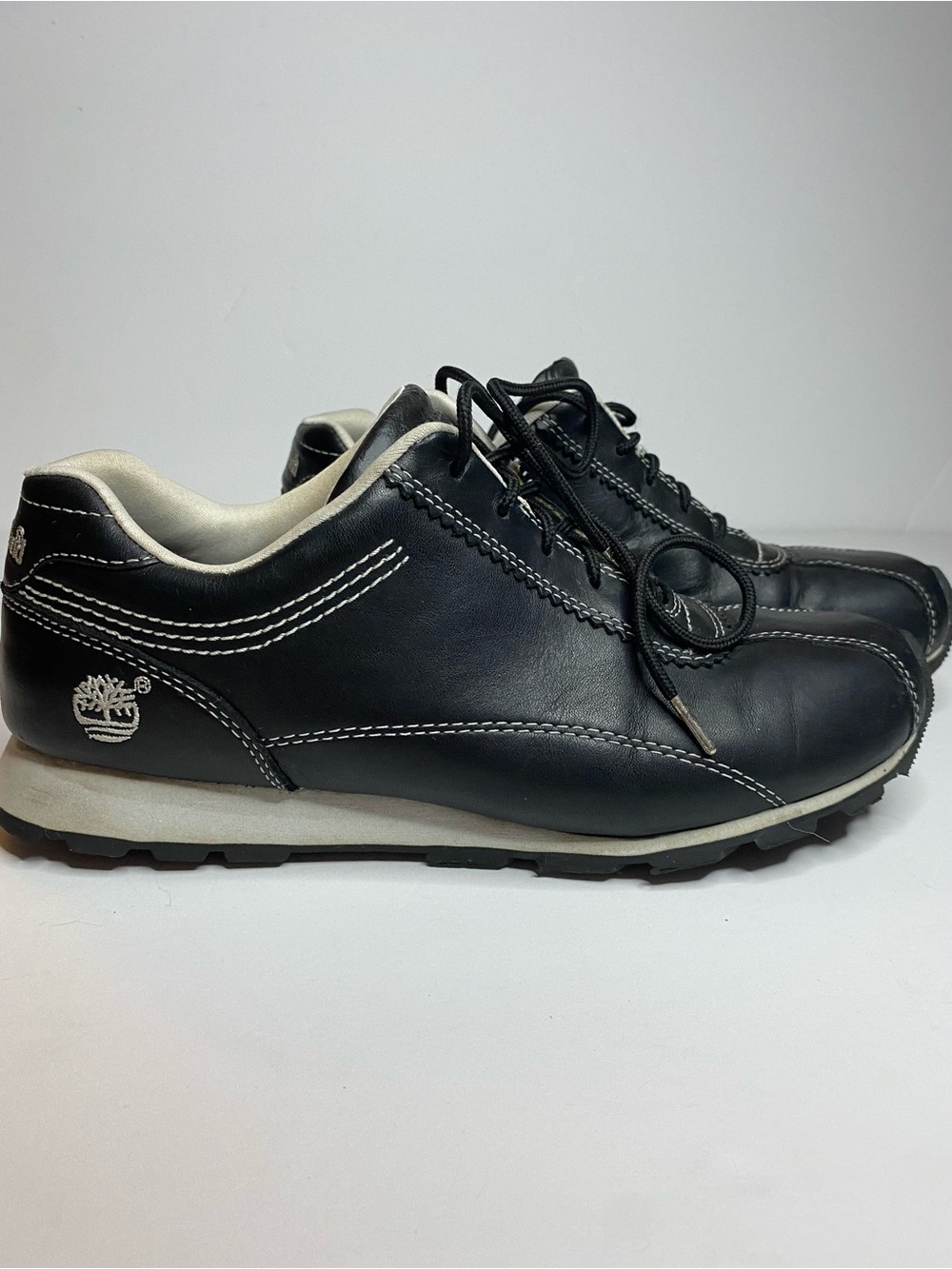 Leather Timberland Black Lace-Up Sneakers with White Stitching